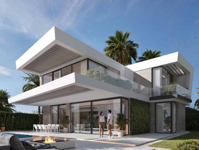 Villa / Chalet de 651 m2 en venta en Marbella, España