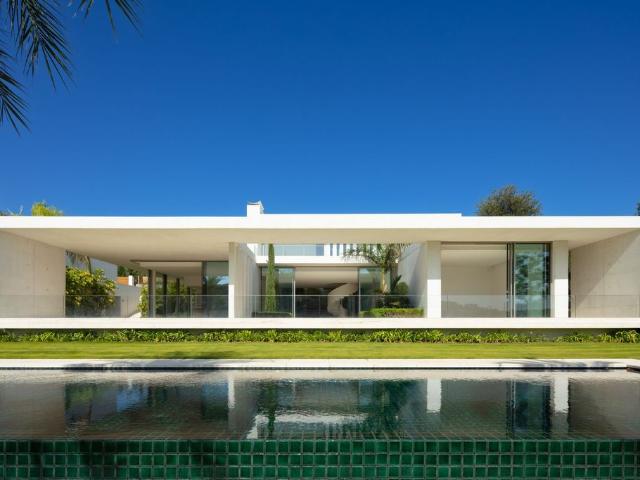 Villa / Chalet de 716 m2 en venta en Málaga, Andalucía