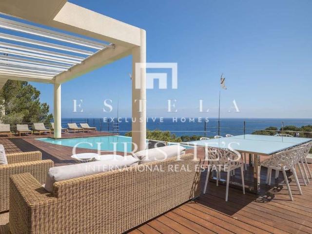Villa / Chalet de 720 m2 en venta en Santa Eulalia del Río, Baleares