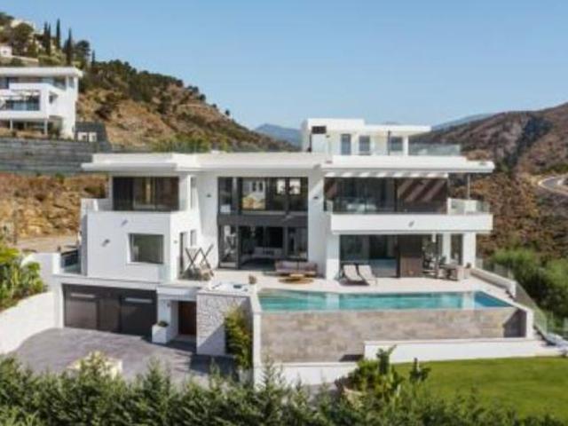 Villa / Chalet de 764 m2 en venta en Benahavís, España