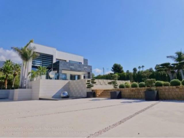 Villa / Chalet de 800 m2 en venta en Altos de puente Romano, Marbella, Provincia de Málaga, Andalucía