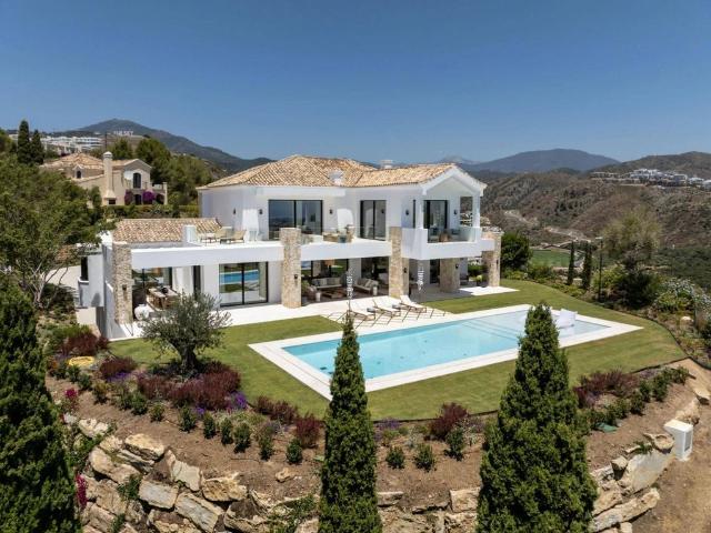 Villa / Chalet de 958 m2 en venta en Benahavís, Andalucía