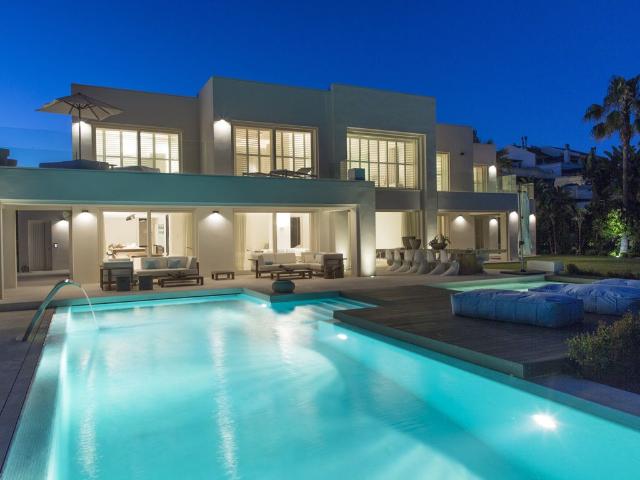 Exclusiva Villa en alquiler Marbella, España
