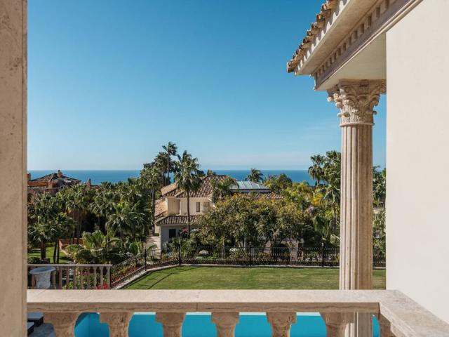 Villa / Chalet de 966 m2 en venta en Marbella, Andalucía