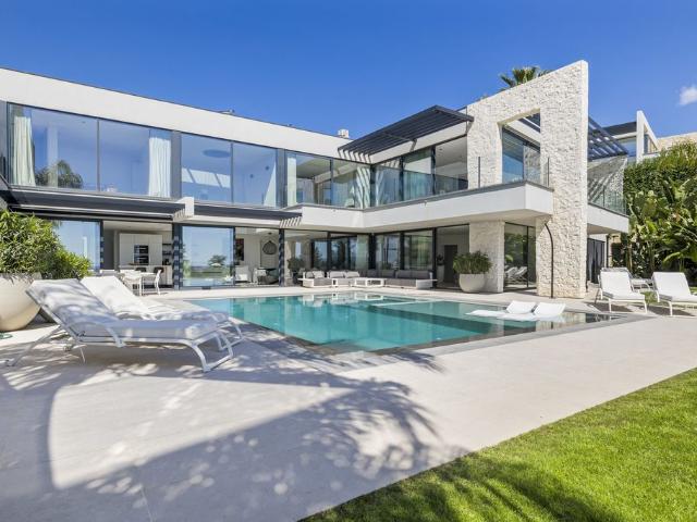 Villa / Chalet de lujo 407 m2 en venta, Marbella, España