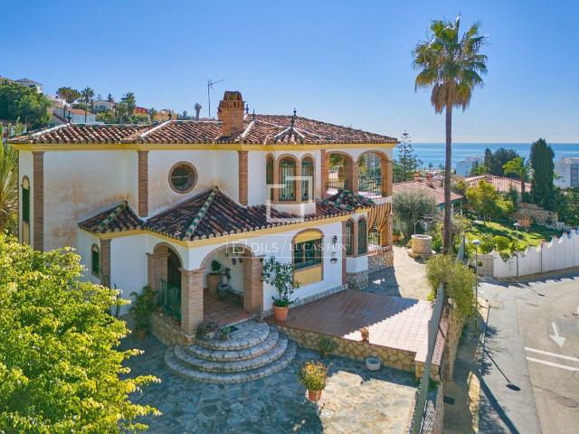 Villa / Chalet de lujo 435 m2 en venta, Cala del Moral, Andalucía