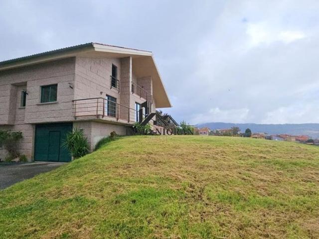 Villa / Chalet de lujo 436 m2 en venta, Moaña, Galicia