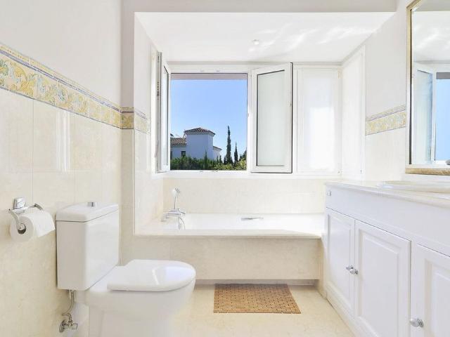 Villa / Chalet de lujo 474 m2 en venta, Nueva Andalucia, Andalucía