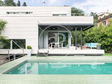 Villa / Chalet de lujo 499 m2 en venta, Barcelona, España