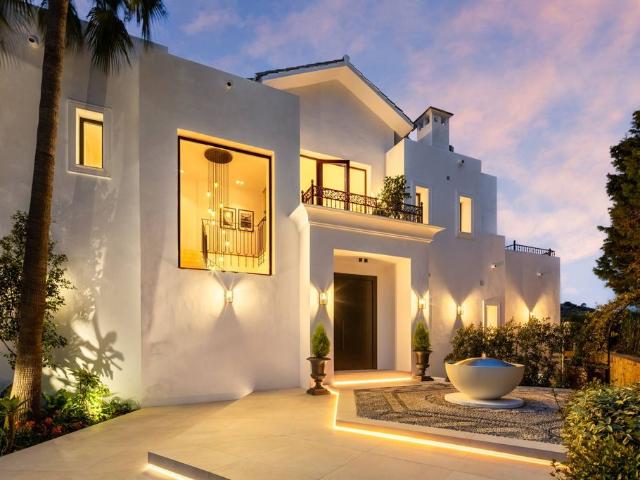 Villa / Chalet de lujo 522 m2 en venta, Marbella, España