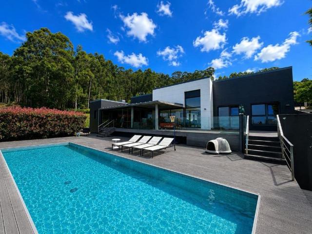 Villa / Chalet de lujo 600 m2 en venta, La Coruña, Galicia