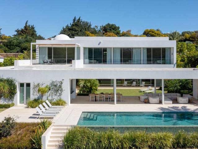 Exclusiva Villa / Chalet de 640 m2 en alquiler en Casares, Andalucía