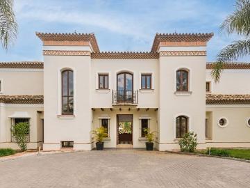 Plaza Juan Romero, Centro de Marbella, Camino de Camoján, Sierra Blanca, Urbanización Lomas de Puente Roman, Málaga, Andalucía, Andalucía