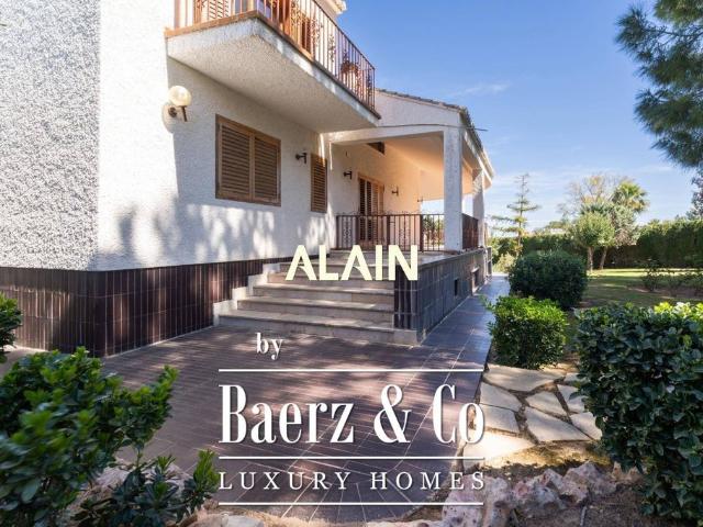 Villa / Chalet de lujo 965 m2 en venta, Chiva, Comunidad Valenciana