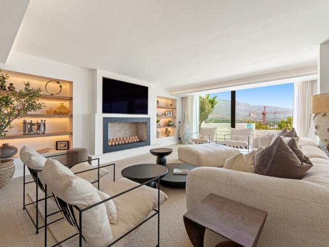 Villa / Chalet de lujo 980 m2 en alquiler, Nueva Andalucia, Andalucía