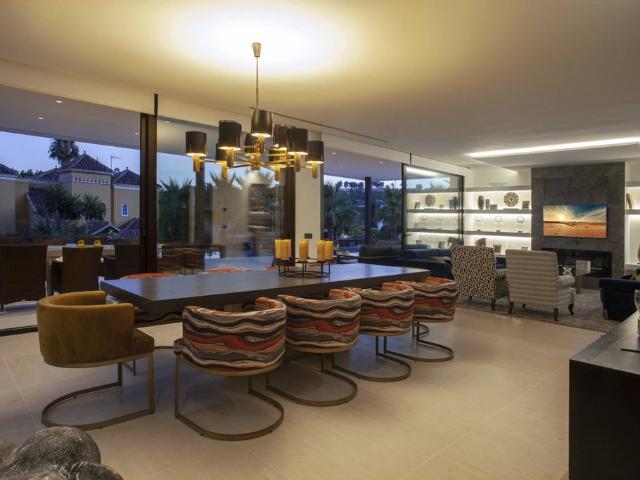 Villa / Chalet de lujo 1090 m2 en venta, Marbella, España