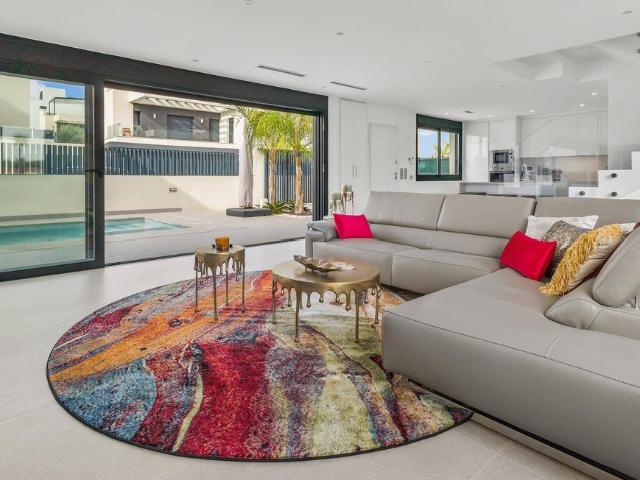Villa / Chalet de lujo 124 m2 en venta, Algorfa, Comunidad Valenciana