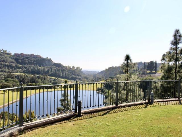 Villa / Chalet de lujo 1312 m2 en venta, Los Arqueros, España