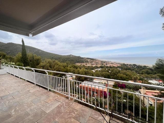 Villa / Chalet de lujo 145 m2 en alquiler, Castelldefels, Cataluña