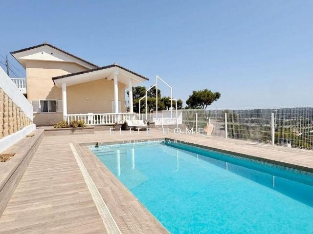 Villa / Chalet de lujo 217 m2 en venta, Torrente, Comunidad Valenciana