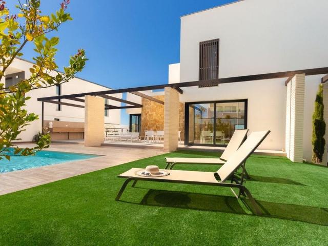 Villa / Chalet de lujo 219 m2 en venta, Playas de Orihuela, España