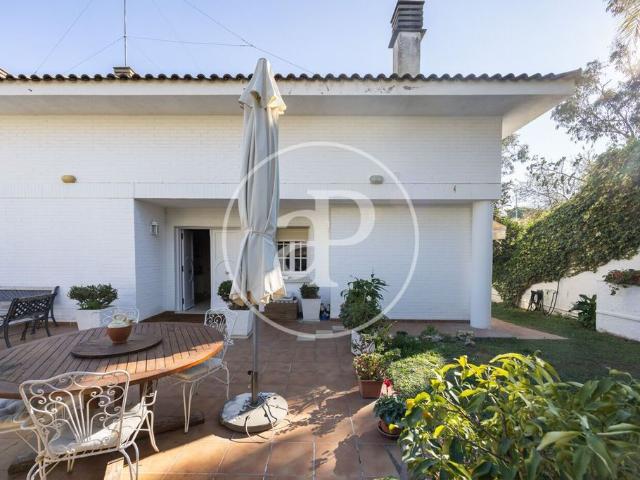 Villa / Chalet de lujo 262 m2 en venta, Teià, Cataluña