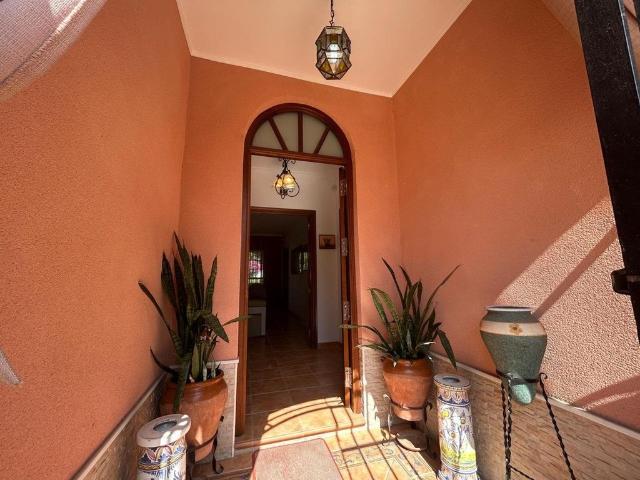 Villa / Chalet de lujo 300 m2 en venta, Alcalá de Guadaíra, Andalucía