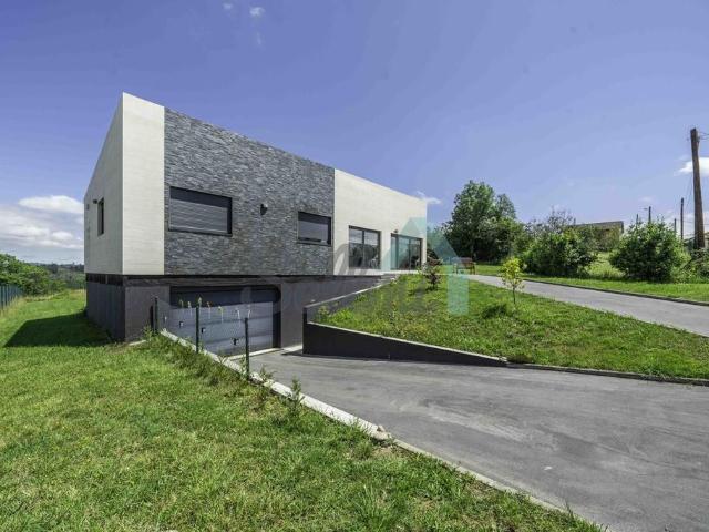 Villa / Chalet de lujo 300 m2 en venta, Valbona, España