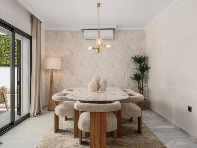Villa / Chalet de lujo 315 m2 en venta, Marbella, España