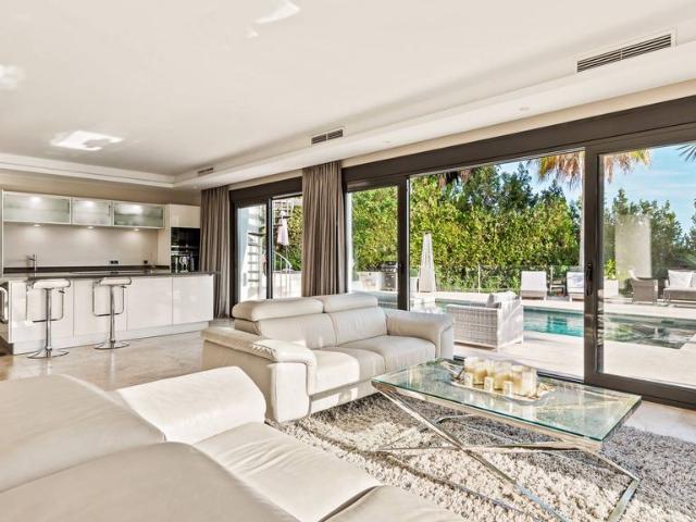 Villa / Chalet de lujo 333 m2 en venta, Marbella, Andalucía