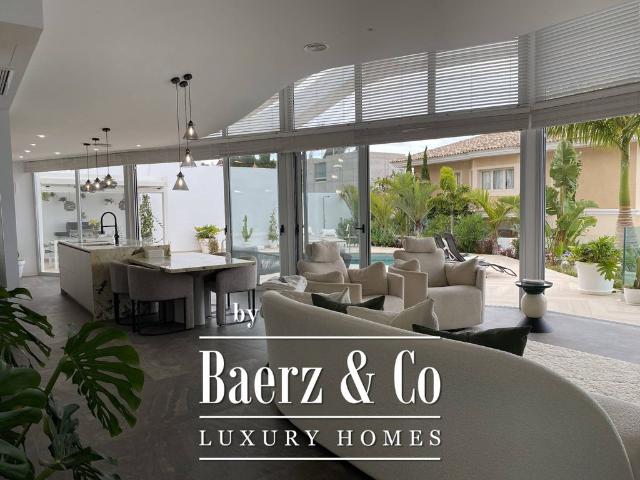 Villa / Chalet de lujo 343 m2 en venta, Adeje, España