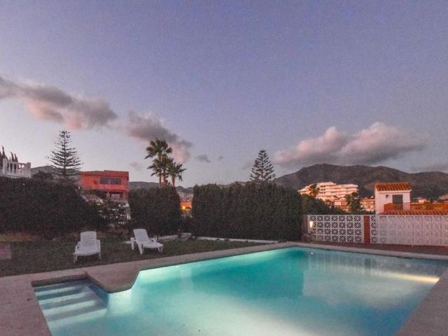 Villa / Chalet de lujo 345 m2 en alquiler, Fuengirola, Andalucía