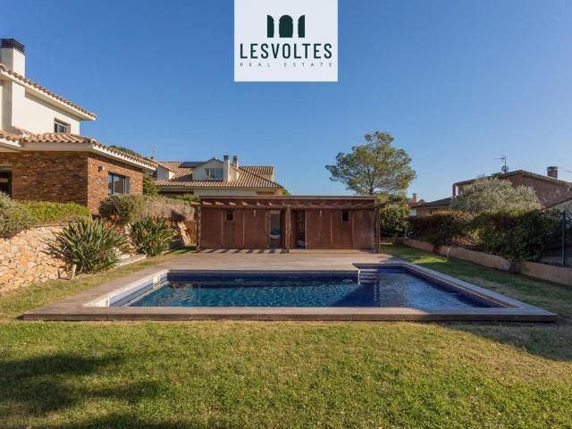 Villa / Chalet de lujo 350 m2 en venta, l'Estartit, España