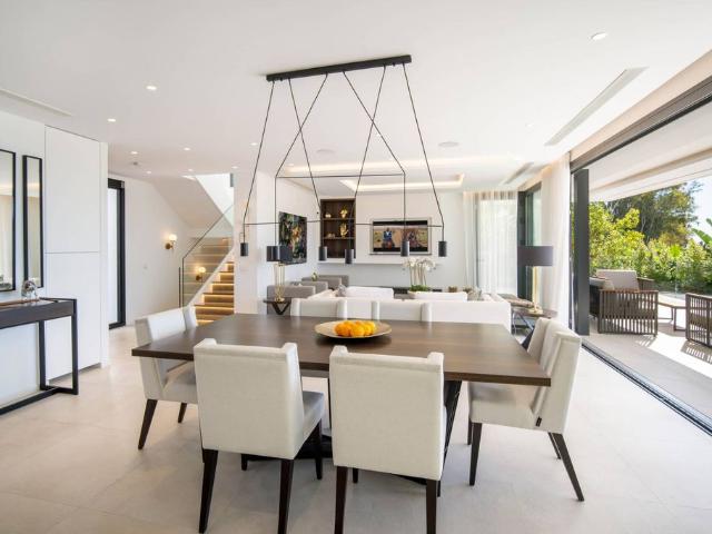 Villa / Chalet de lujo 380 m2 en venta, Marbella, España