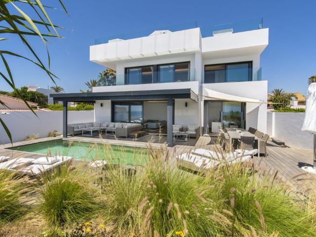 Villa / Chalet de lujo 382 m2 en venta, Los Monteros, España