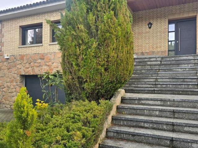 Exclusiva Villa / Chalet de 410 m2 en San Sebastián de los Reyes, Comunidad de Madrid