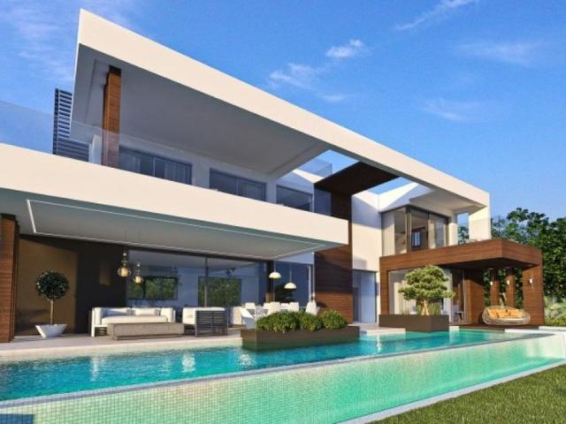 Villa / Chalet de lujo de 415 m2 en venta en Estepona, España