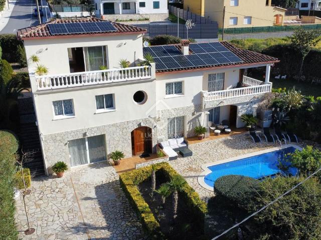 Villa / Chalet de lujo de 436 m2 en venta en Calonge, España