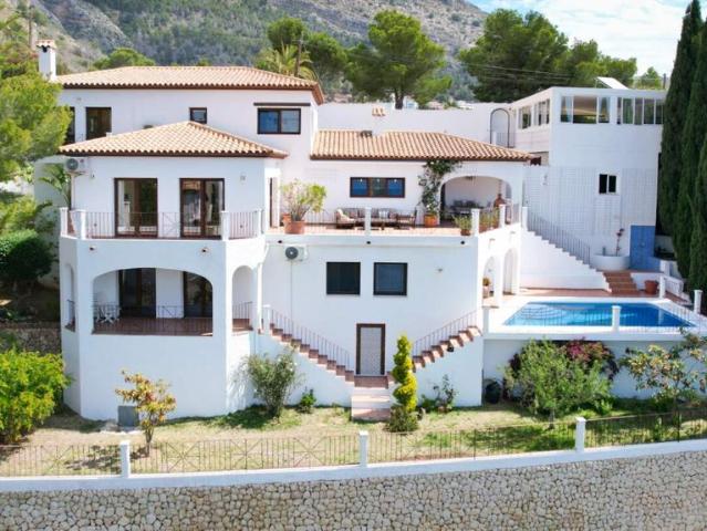 Villa / Chalet de lujo de 454 m2 en venta en Altea, España