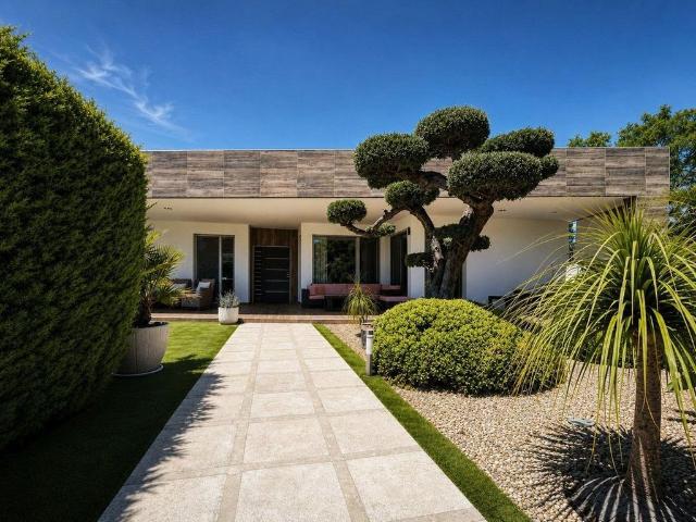 Villa / Chalet de lujo de 506 m2 en venta en Santa Pola, España