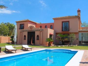 Villa / Chalet de lujo de 520 m2 en venta en Estepona, Andalucía