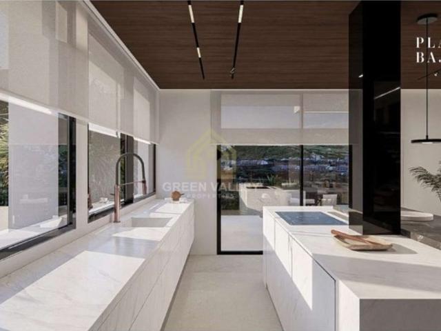 Villa / Chalet de lujo de 551 m2 en venta en Alcaidesa, Andalucía