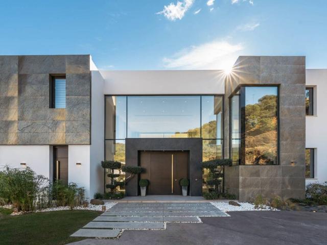 Villa / Chalet de lujo de 573 m2 en venta en Marbella, Andalucía