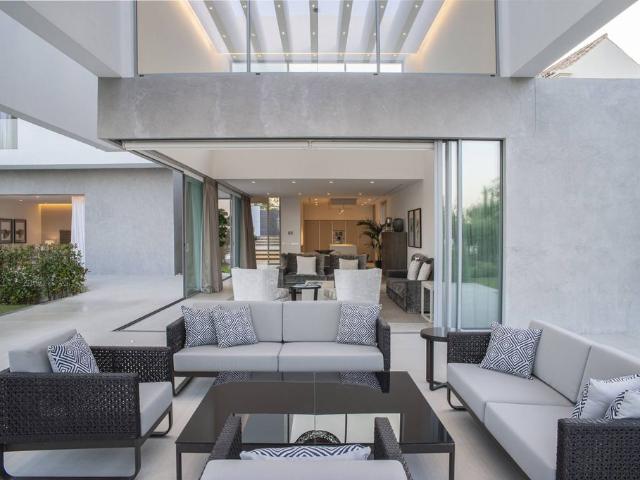 Villa / Chalet de lujo de 592 m2 en venta en Marbella, Andalucía