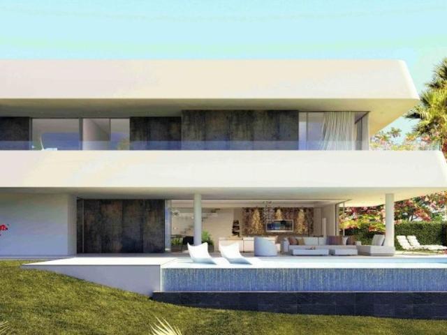 Villa / Chalet de lujo de 610 m2 en venta en Estepona, España