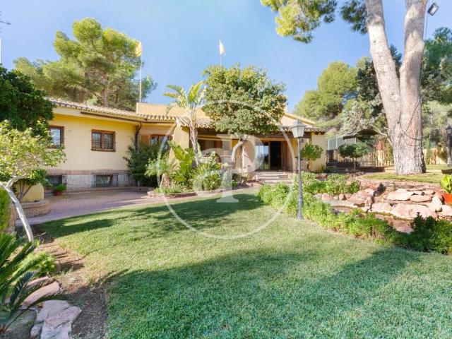 Villa / Chalet de lujo de 620 m2 en venta en Náquera, Comunidad Valenciana