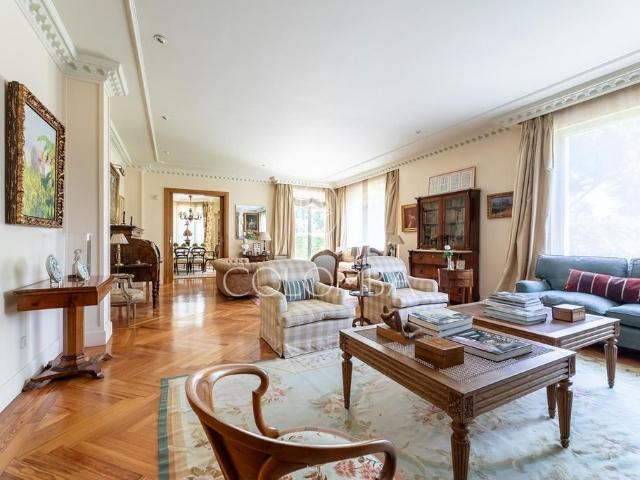 Villa / Chalet de lujo 665 m2 en venta, Madrid, Comunidad de Madrid