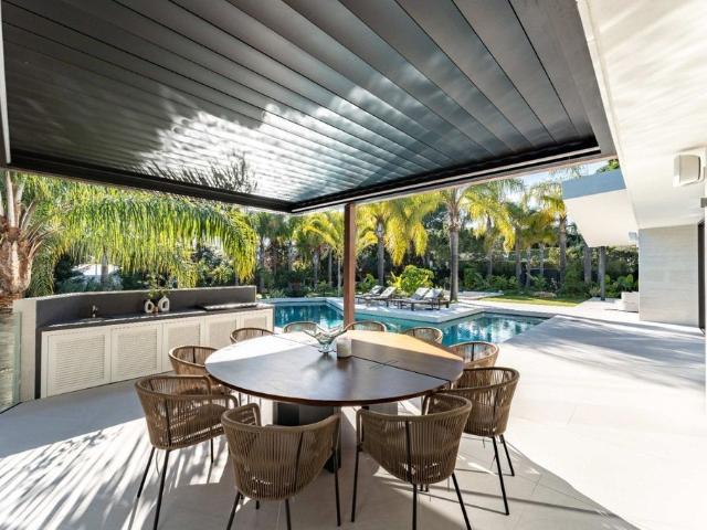 Villa / Chalet de lujo de 717 m2 en venta en Marbella, España