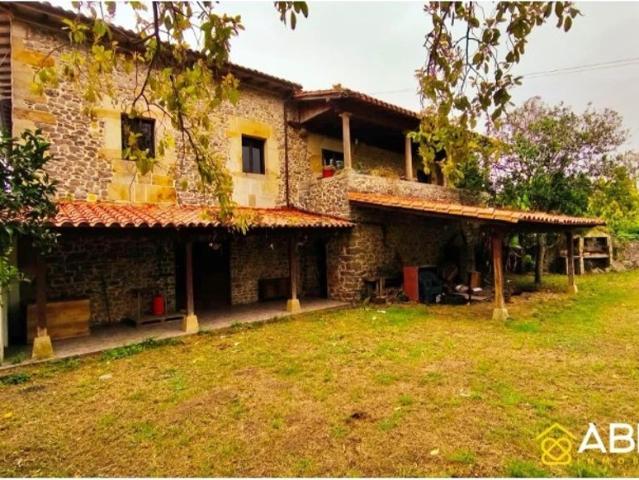 Villa / Chalet de lujo de 750 m2 en venta en Colunga, España