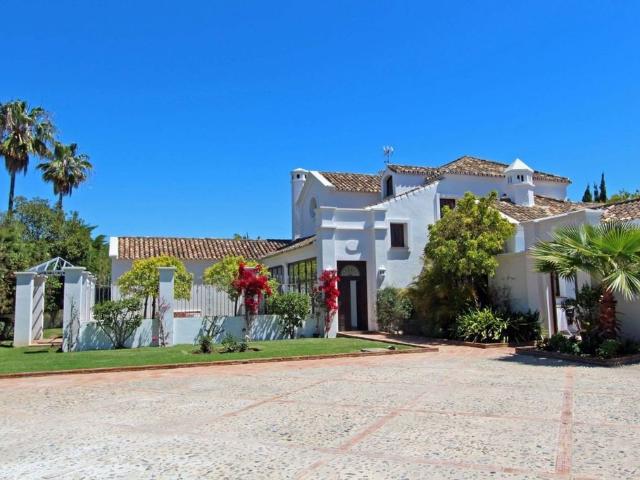 Villa / Chalet de lujo de 750 m2 en venta en San Pedro de Alcántara, España